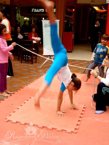Oficina de acrobacia de solo