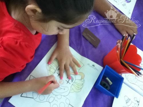 Oficina  de pintura em desenhos